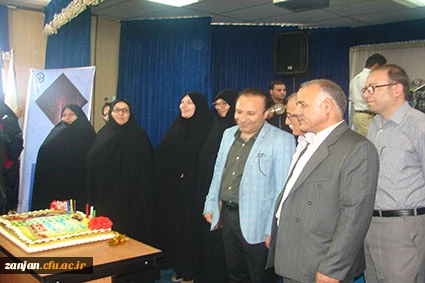 پردیس الزهرا(س) زنجان برگزار شد:

اولین گردهمایی نومعلمان دانشگاه فرهنگیان ورودی سال 91   2