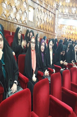 در پردیس حضرت معصومه (س) قم برگزار گردید :

دوره آموزشی ومعرفتی خط امام (ره)  2