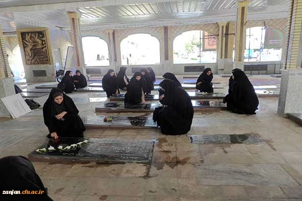 پردیس الزهرا(س) برگزار کرد :

برنامه های هفته دفاع مقدس  2