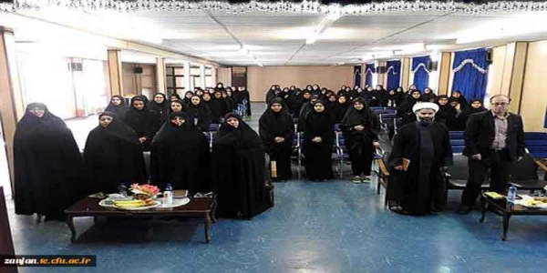 پردیس الزهرا(س) برگزارکرد:

آیین استقبال از دانشجو معلمان ورودی سال 1396 2