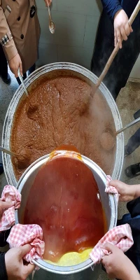 مراسم پخت و احسان حلوا در دانشگاه فرهنگیان