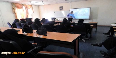 با همکاری  واحد هوشمند سازی در پردیس الزهرا(س) زنجان برگزار گردید :

برگزاری کارگاه اسمارت برد(برد هوشمند)