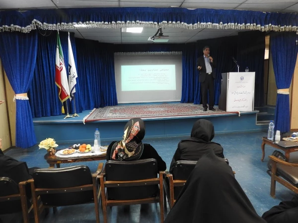 مراسم استانی هفته پژوهش در دانشگاه فرهنگیان استان زنجان برگزار شد. 5