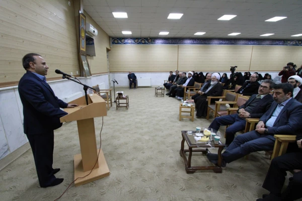 به همت دفتر نهاد نمایندگی مقام معظم رهبری در دانشگاه فرهنگیان برگزار شد :

دیدار جمعی از اساتید دانشگاه فرهنگیان استان زنجان با نماینده ولی فقیه و امام جمعه محترم  زنجان 2