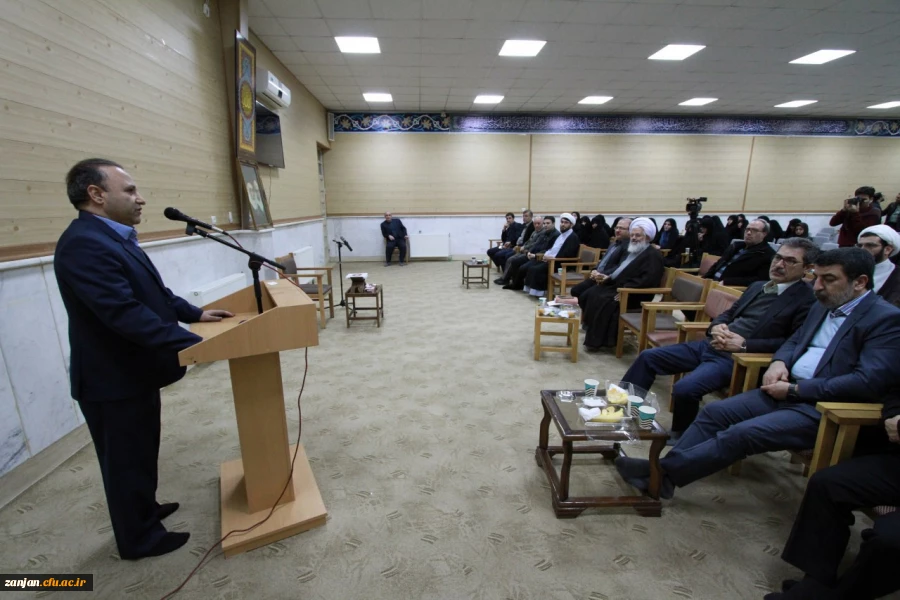 به همت دفتر نهاد نمایندگی مقام معظم رهبری در دانشگاه فرهنگیان برگزار شد :

دیدار جمعی از اساتید دانشگاه فرهنگیان استان زنجان با نماینده ولی فقیه و امام جمعه محترم  زنجان 2