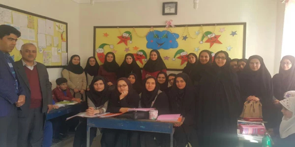 آموزش پردیس الزهرا (س) اعلام کرد: 2