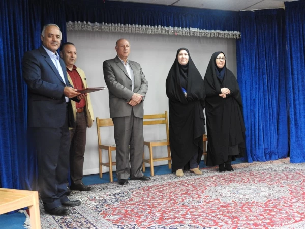 آموزش پردیس الزهرا (س) اعلام کرد: 2