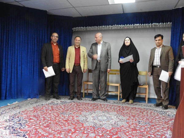 آموزش پردیس الزهرا (س) اعلام کرد: 2