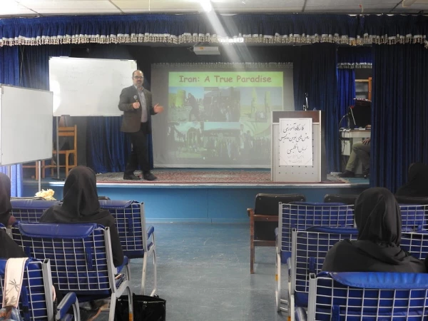 آموزش پردیس الزهرا (س) علام کرد: 2