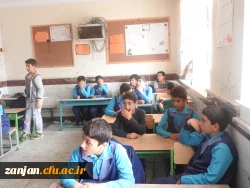 اداره آموزش مدیریت امور پردیس های استان زنجان اعلام نمود:
بازدید اعضای هیأت علمی دانشگاه فرهنگیــــــــــان استان زنجان از مدارس منطقه انگــــــــــــــــــوران
 2