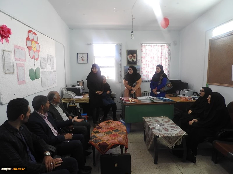 آموزش پردیس الزهرا (س)اعلام کرد: 2