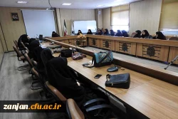 در پردیس الزهرا(س) برگزار گردید :

کارگاه ضیافت رب  2