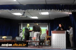 در پردیس الزهرا(س) زنجان برگزار گردید :

برگزاری عصر شعر دانشجویی با عنوان شعر آخشامی  2