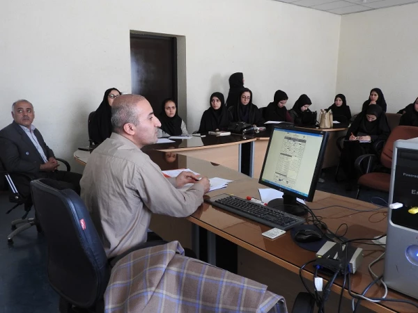 آموزش پردیس الزهرا (س) اعلام کرد: 2