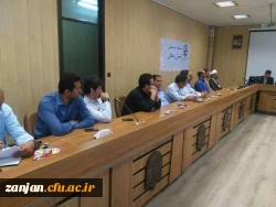 در  دانشگاه فرهنگیان استان زنجان برگزار شد:

اولین نشست صمیمی دکتر اجاقلو  مدیریت  دانشگاه فرهنگیان استان زنجان با اعضای غیر هیات علمی دانشگاه 7