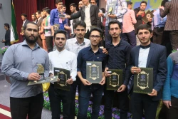 دانشجویان پردیس شهید بهشتی زنجان