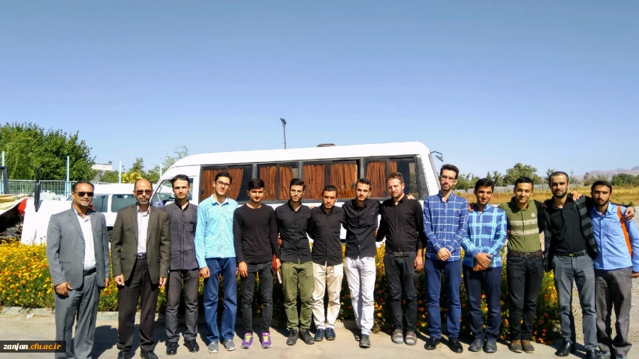 دیدار دانشجویان پردیس شهید بهشتی از خانه سالمندان زنجان