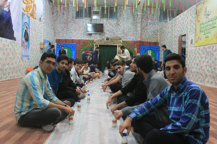 عزیمت دانشجویان پردیس شهید بهشتی زنجان به اردوی راهیان نور غرب کشور