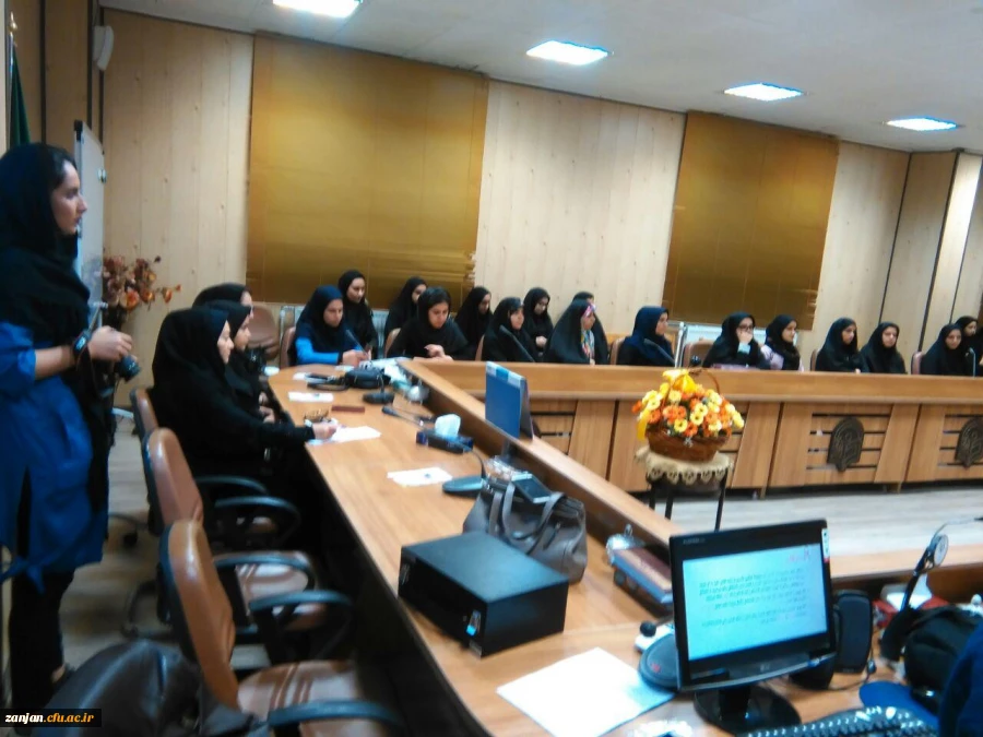 با همکاری دانشگاه فرهنگیان و موسسه مهرانه برگزار شد

 کارگاه آموزشی آشنایی با بیماری های زنان 3