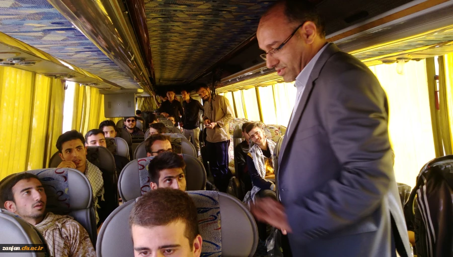 بدرقه دانشجو معلمان شرکت کننده در پیاده روی اربعین 97- پردیس شهید بهشتی زنجان