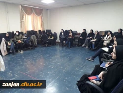 سلسله کارگاه های آموزش مقاله نویسی در پردیس الزهرا(س) برگزار شد.
 2