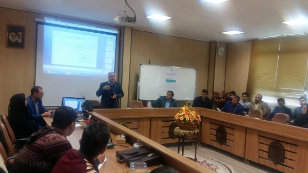 در دانشگاه فرهنگیان استان زنجان برگزار شد:

نشست هم اندیشی معلمان راهنما و جلسه توجیهی پودمان دوم مهارت آموزان ورودی 96 سهمیه استان زنجان 3