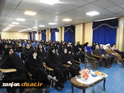 به همت شورای صنفی-رفاهی دانشجویان و گروههای دانشجویی پردیس الزهرا(س) زنجان برگزار شد:

 برگزاری روزدانشجو با حضور حداکثری دانشجویان 5