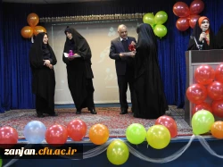 به همت شورای صنفی-رفاهی دانشجویان و گروههای دانشجویی پردیس الزهرا(س) زنجان برگزار شد:

 برگزاری روزدانشجو با حضور حداکثری دانشجویان 9