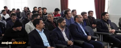 در راستای ایجاد هماهنگی دانشگاه فرهنگیان  با  آموزش و پرورش برگزار شد:

حضور سرپرست دانشگاه فرهنگیان استان زنجان در همایش مدیران مدارس منطقه انگوران و بازدید از مدارس منطقه
