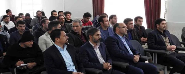 در راستای ایجاد هماهنگی دانشگاه فرهنگیان  با  آموزش و پرورش برگزار شد:

حضور سرپرست دانشگاه فرهنگیان استان زنجان در همایش مدیران مدارس منطقه انگوران و بازدید از مدارس منطقه 2