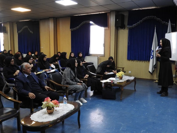 آموزش پردیس الزهرا(س) اعلام کرد:
برگزاری کارگاه های آموزشی روش تدریس  : 2