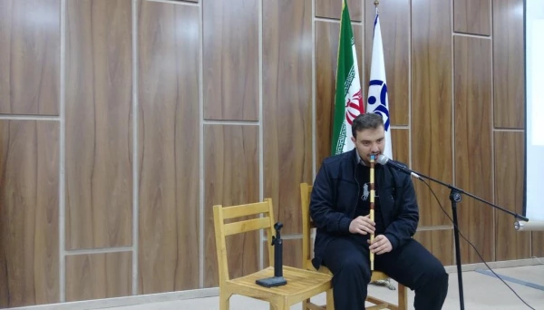 محفل شعر دانشجویی