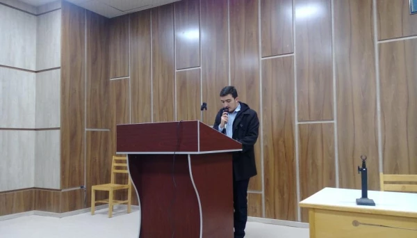 محفل شعر دانشجویی