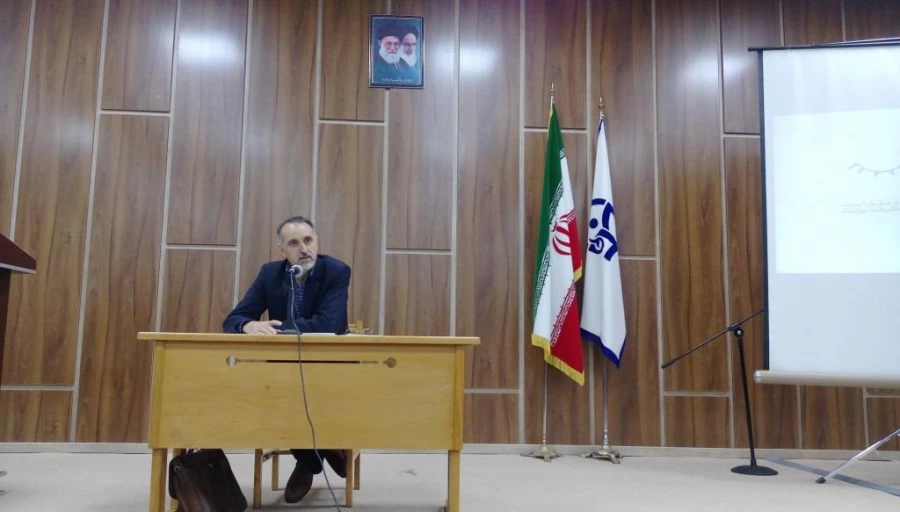 محفل شعر دانشجویی