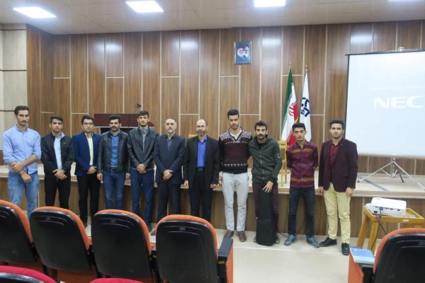 محفل شعر دانشجویی