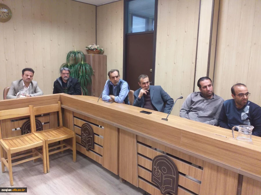 دفتر نظارت، ارزیابی و تضمین کیفیت دانشگاه فرهنگیان استان زنجان برگزار کرد:

دوره های بالندگی حرفه ای اعضای غیر هیات علمی
 8