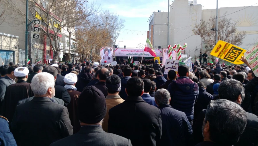 گزارش تصویری:

حضور دانشجویان و کارکنان دانشگاه فرهنگیان استان زنجان در راهپیمایی 22 بهمن 7