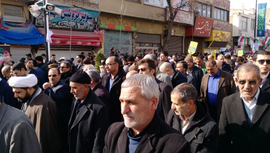 گزارش تصویری:

حضور دانشجویان و کارکنان دانشگاه فرهنگیان استان زنجان در راهپیمایی 22 بهمن 8