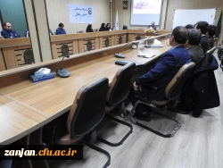 جلسه ی هم اندیشی اساتید 4