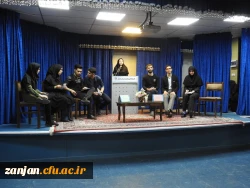 در دانشگاه پردیس الزهرا زنجان

English Debate(مناظره ی زبان انگلیسی) 2