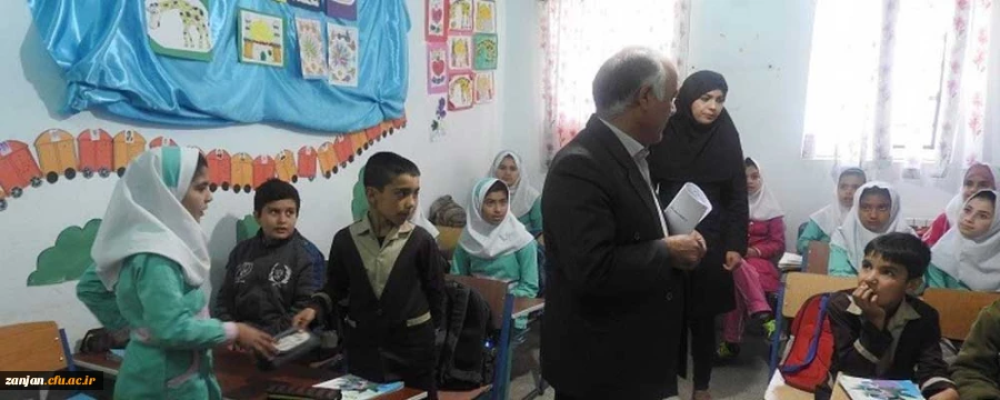 آموزش پردیس الزهرا (س) اعلام کرد:

بازدید از مدارس روستایی در درس کارورزی 2