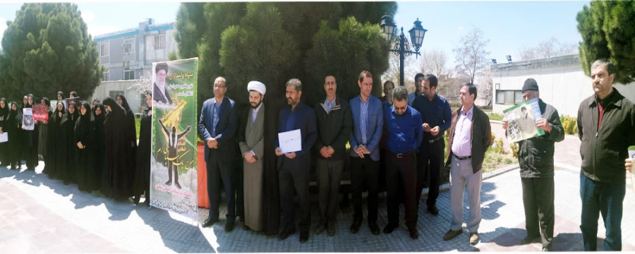 توکل غنی لو معاون هماهنگی مدیریت امور پردیس های استان زنجان و دانش آموخته حقوق بین الملل گفت :

اقدام دولت آمریکا را از نظر حقوق بین المللی امری ناپسند ناهنجار غیرمعمول و خودسرانه است 7