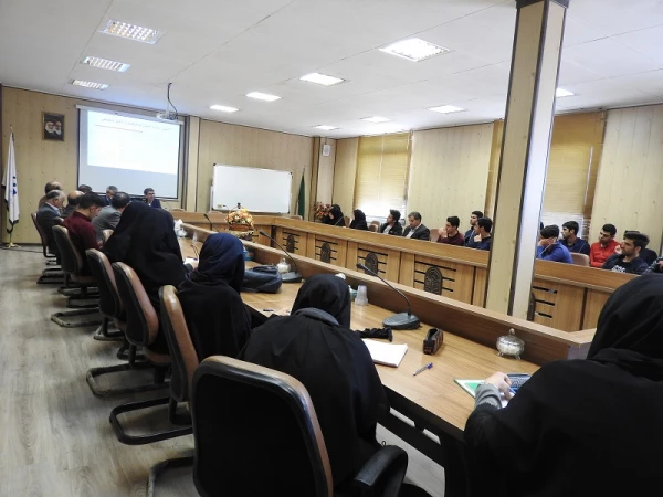 نشست علمی با عنوان « واکاوی تربیت انسان فرهیخته در آثار استاد شکوهی» برگزار شد. 2