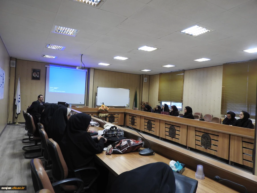 آموزش پردیس الزهرا (س) اعلام کرد:
برگزاری کارگاه روش های تدریس ریاضی  2