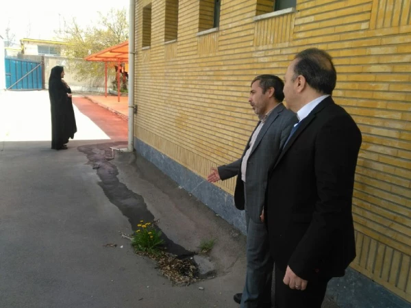 در هفته سراهای دانشجویی در پردیس الزهرا(س) برگزار شد:

بازدید دکتر دویران رئیس شورای شهر از سرای دانشجویی پردیس الزهرا(س) استان زنجان 4