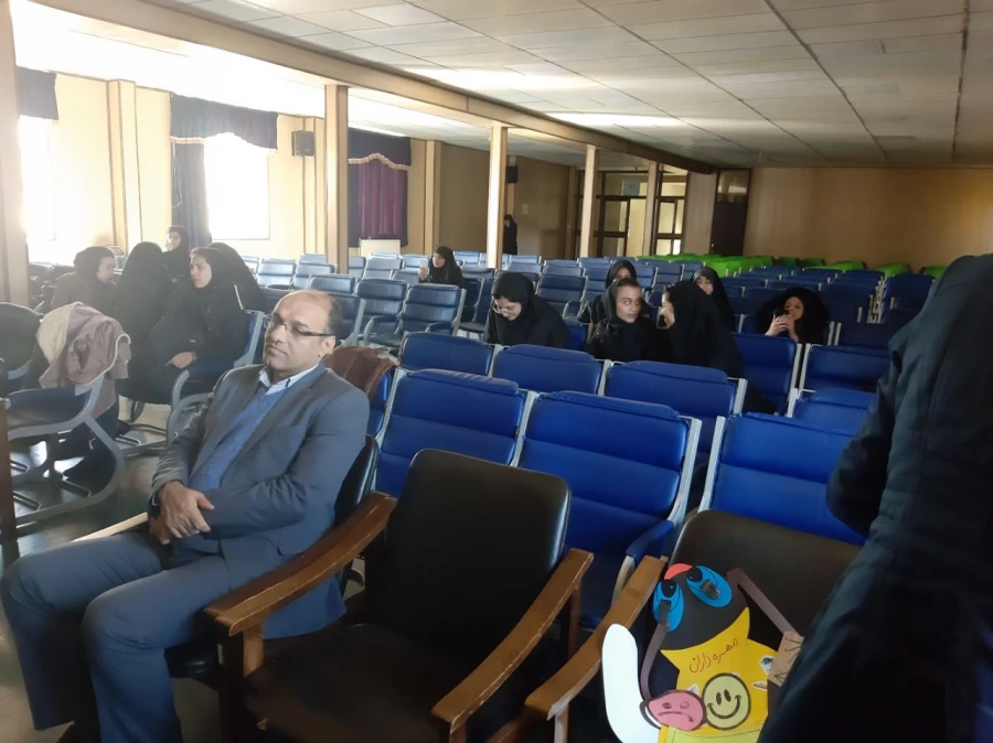 آموزش پردیس الزهرا (س) اعلام کرد:
برگزاری دومین جشنواره الگوهای برتر تدریس دانشجومعلمان  2