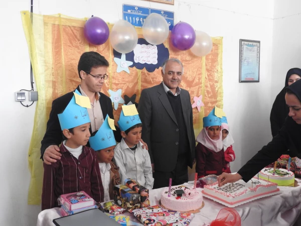 آموزش پردیس الزهرا(س) اعلام کرد:
بازدید از مدارس روستایی  2