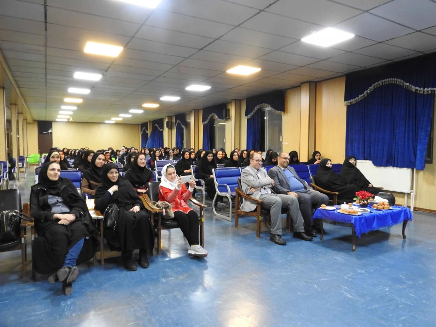 به مناسبت هفته سرای دانشجویی برگزار شد:

تجلیل از فعالان حوزه سرای دانشجویی  در ویژه برنامه سرای دانشجویی من 2