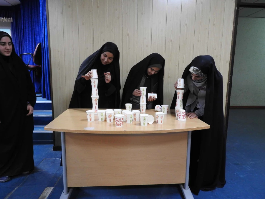 به مناسبت هفته سرای دانشجویی برگزار شد:

تجلیل از فعالان حوزه سرای دانشجویی  در ویژه برنامه سرای دانشجویی من 9