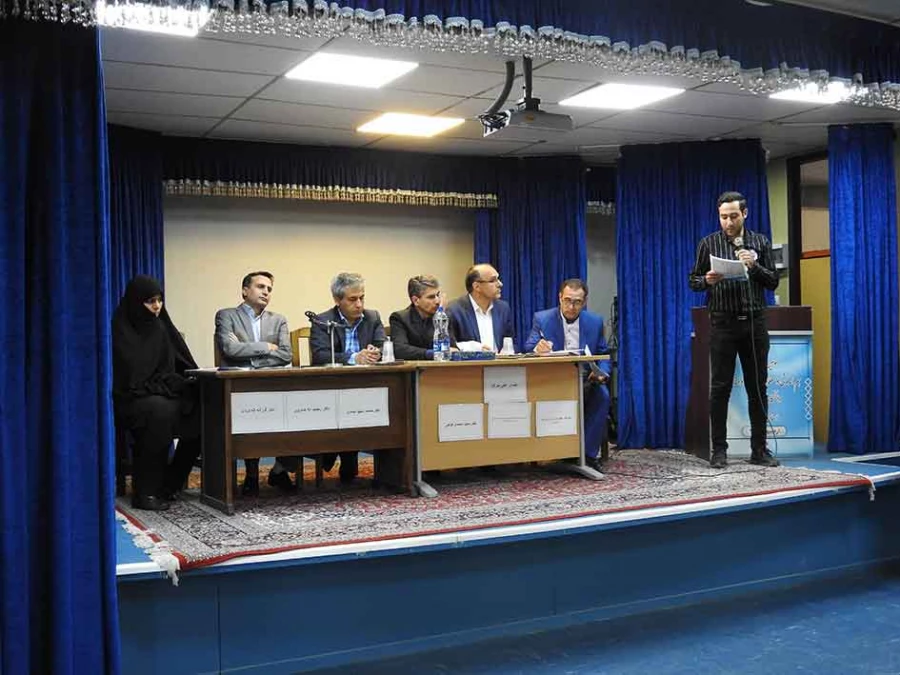 در دانشگاه فرهنگیان استان زنجان برگزار شد:

سومین همایش نومعلمان دانش آموخته ی دانشگاه فرهنگیان استان زنجان 11